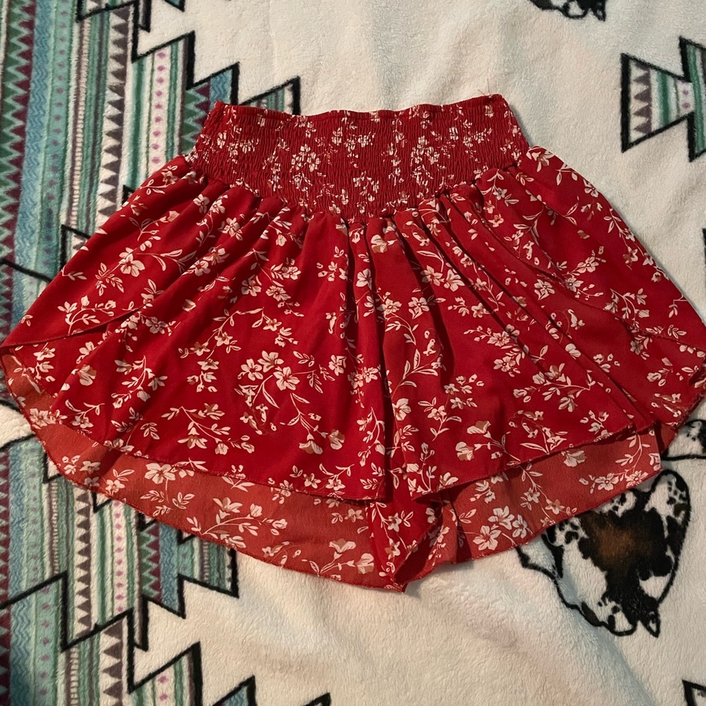 Amazon brand Red Floral shorts